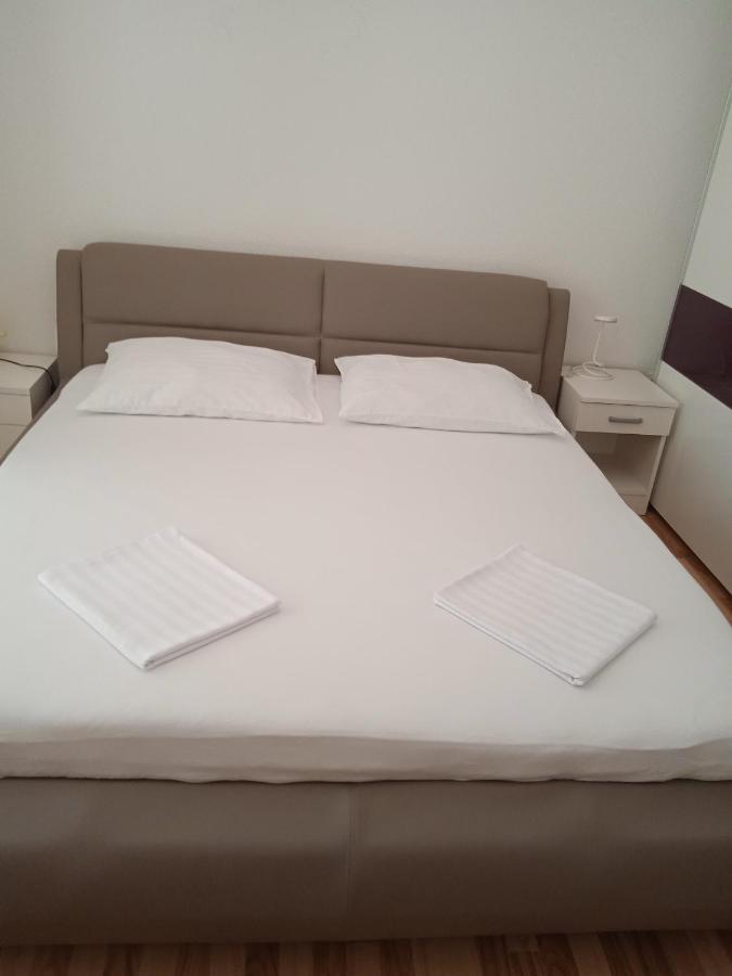 Apartment Davor Gradac  Luaran gambar