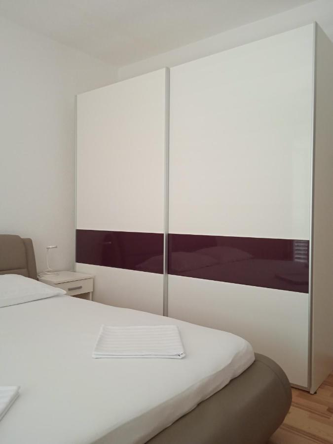 Apartment Davor Gradac  Luaran gambar