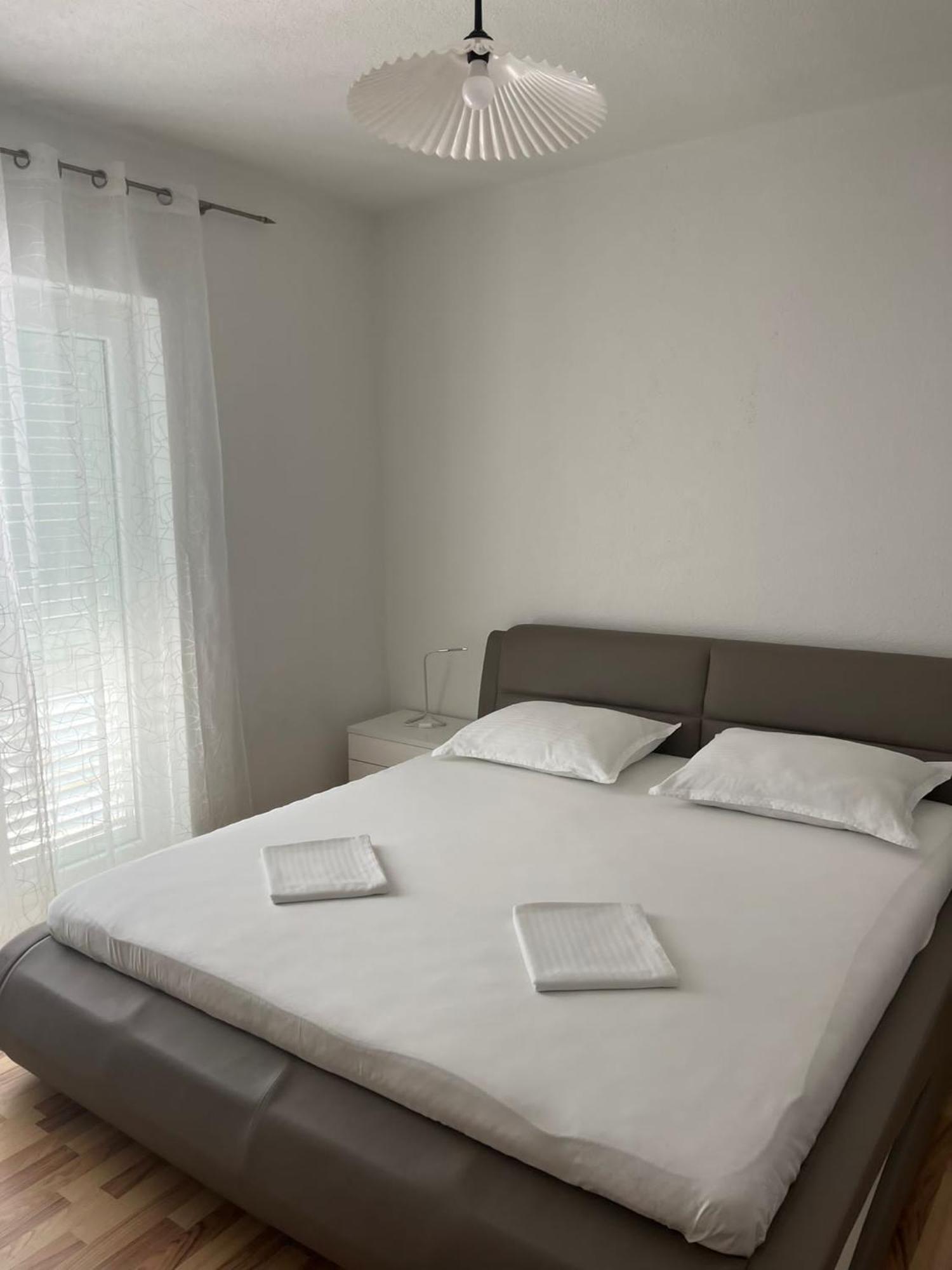 Apartment Davor Gradac  Luaran gambar