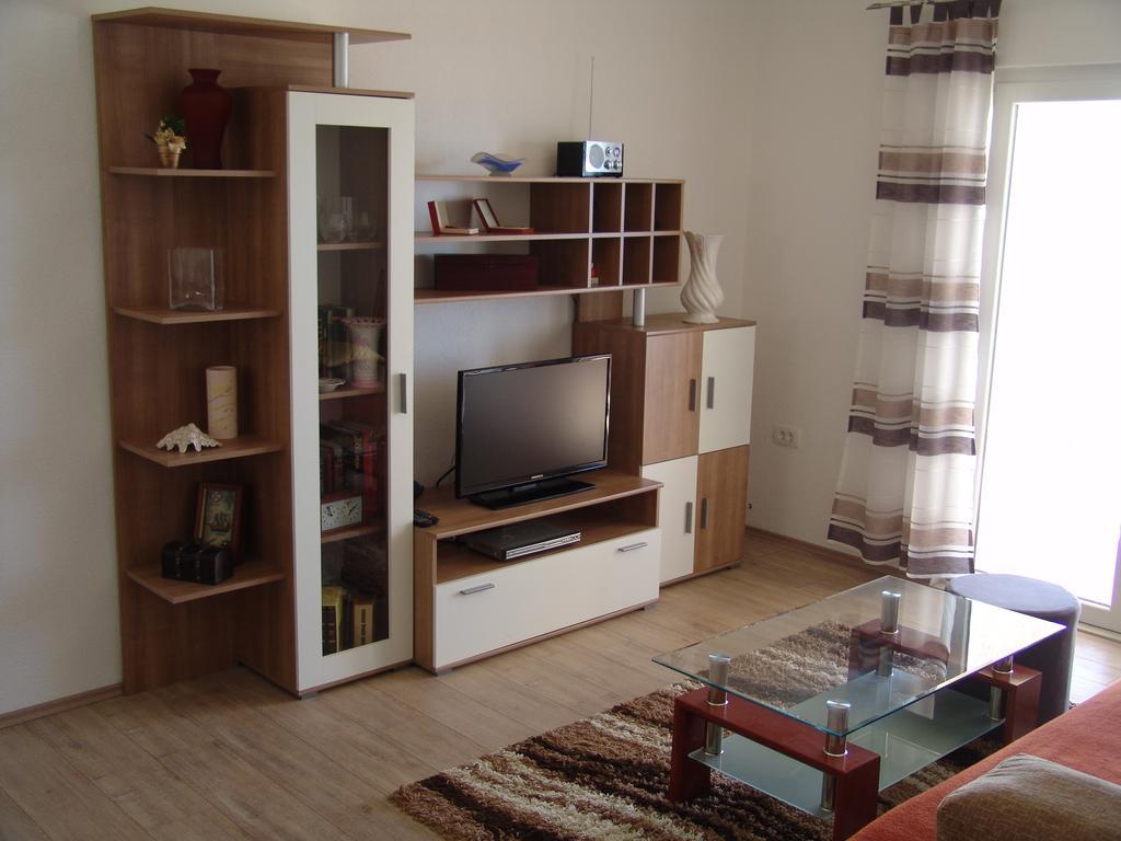 Apartment Davor Gradac  Bilik gambar